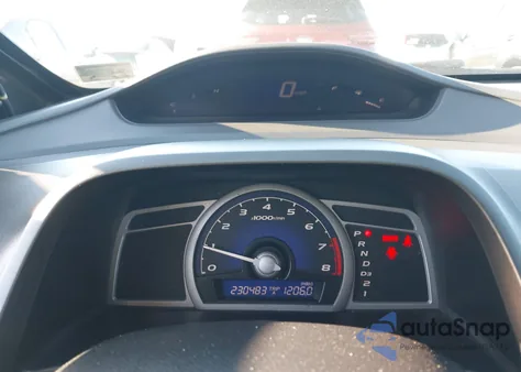 2009 Honda Civic Lx z USA, uszkodzony, nr VIN 2HGFG12629H527979